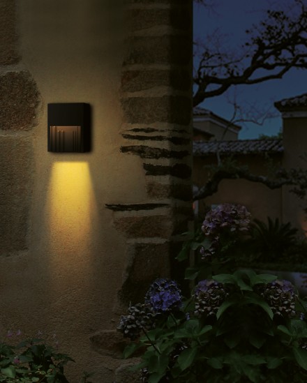APPLIQUE MURALE LED ETANCHE