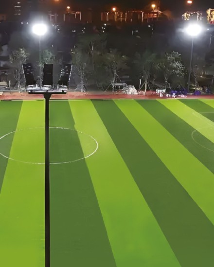 PROJECTEUR LED DE STADE