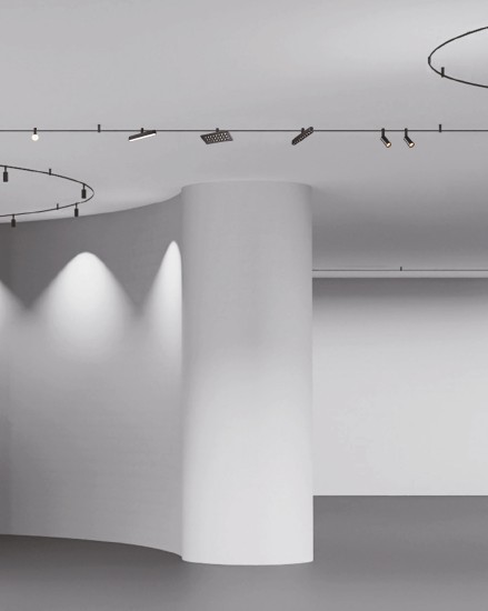 PROJECTEUR MAGNÉTIQUE MOBILE À FIXATION FIXE