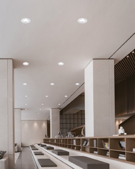 SPOT LED PROFESSIONNEL